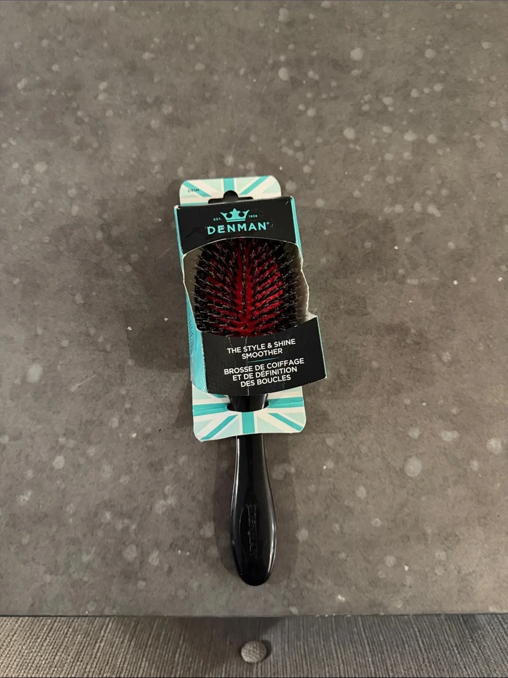 The Style & Shine Smoother Hair Brush - Red/Black
